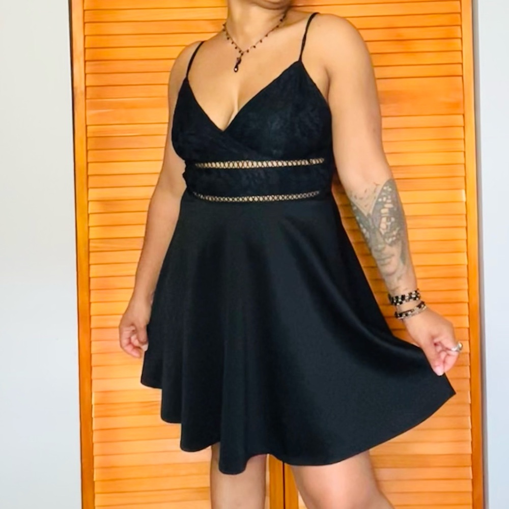 Blue Rain Spaghetti Strap Black Flare Dress